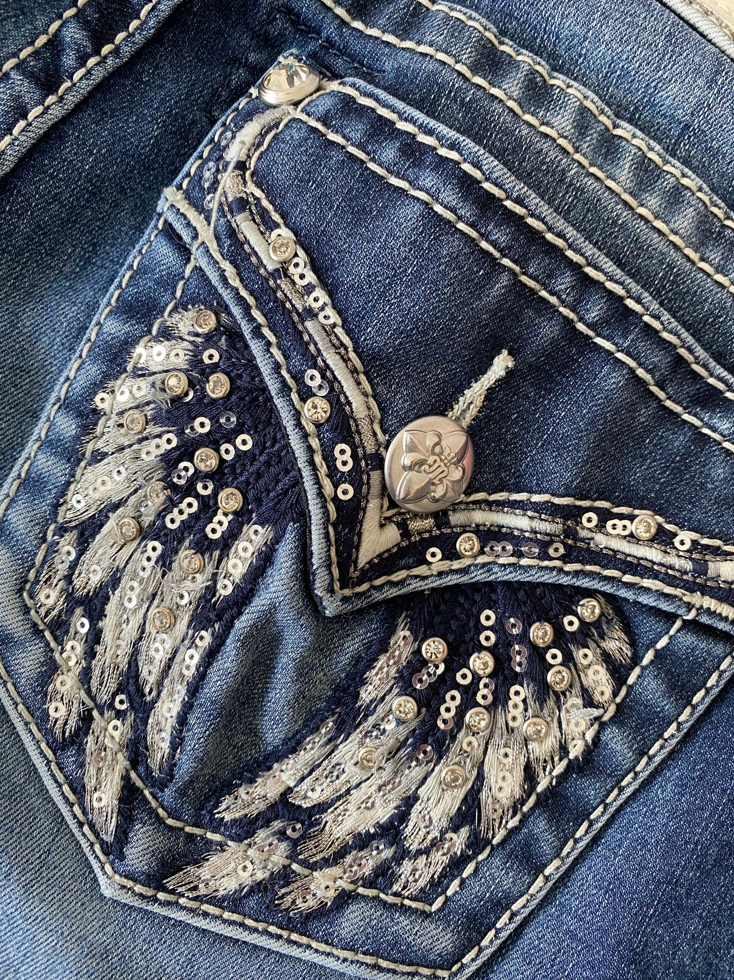 ♡ angel wing flare miss me jeans ♡