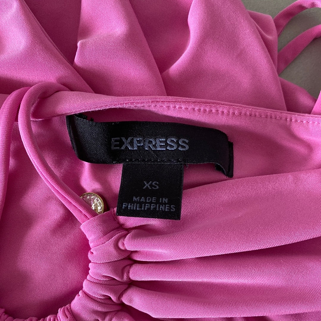 pink halter top