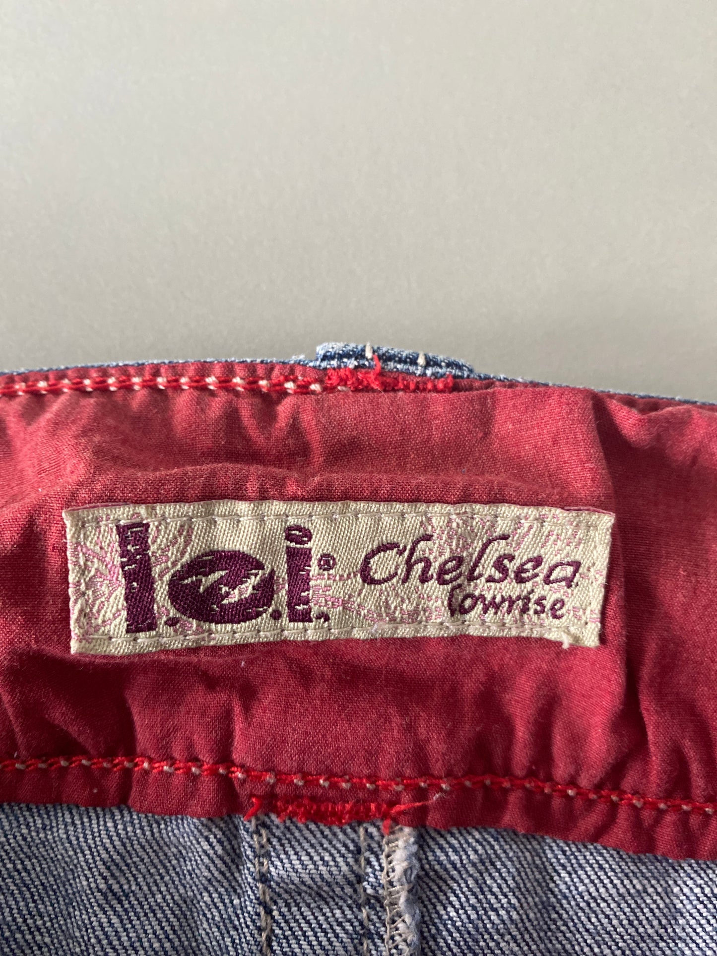 lei chelsea low rise mini skirt