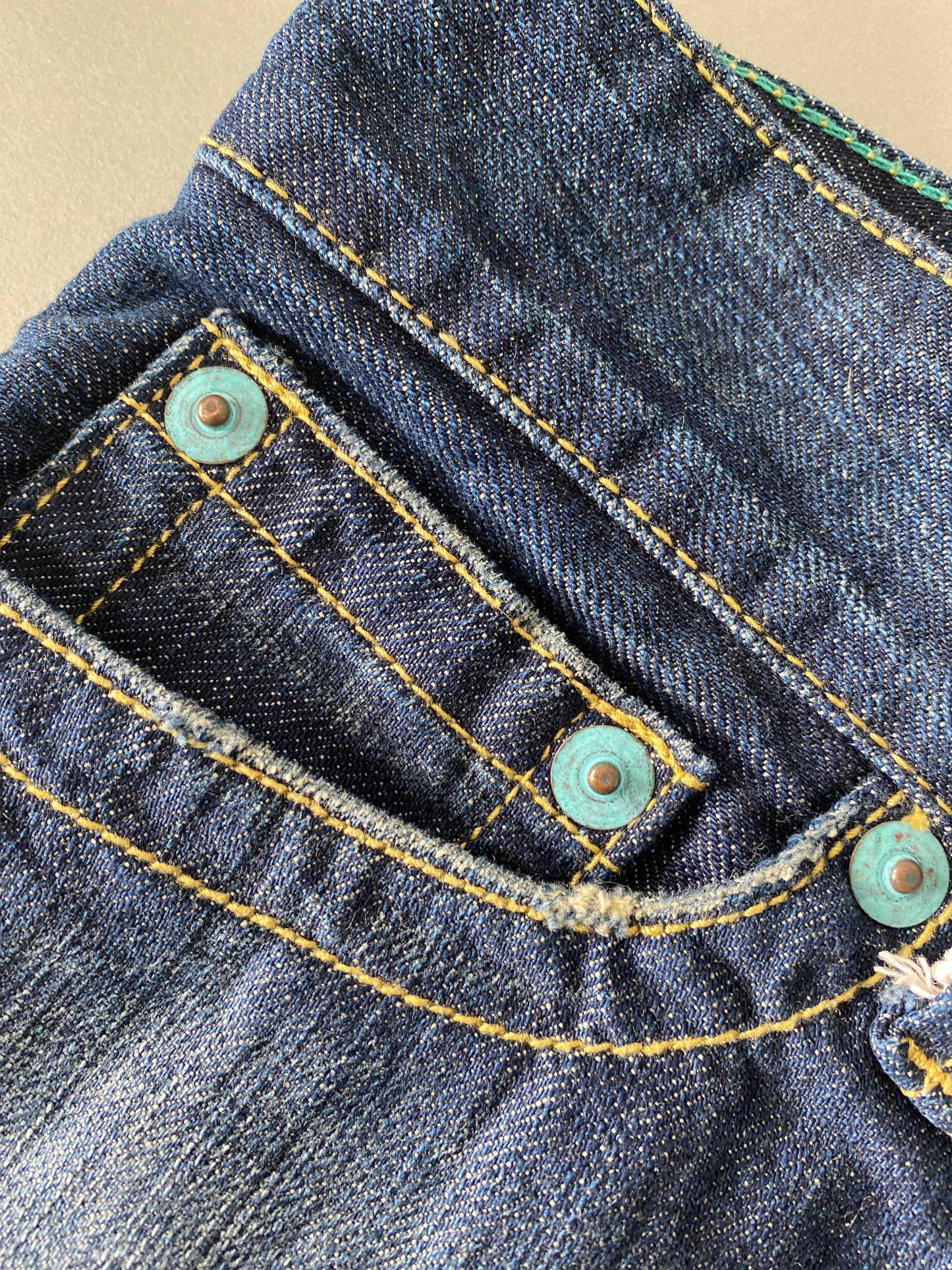 uniqlo denim mini skirt