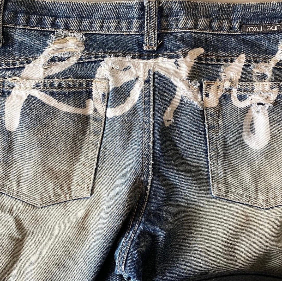 roxy vintage light wash jeans