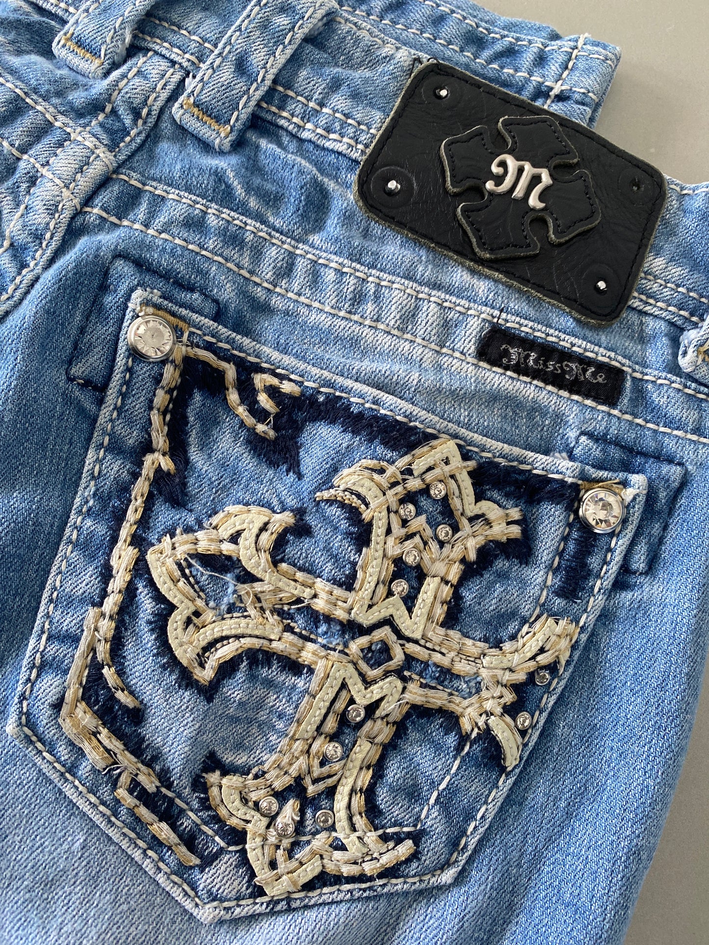 miss me cross bootcut jeans
