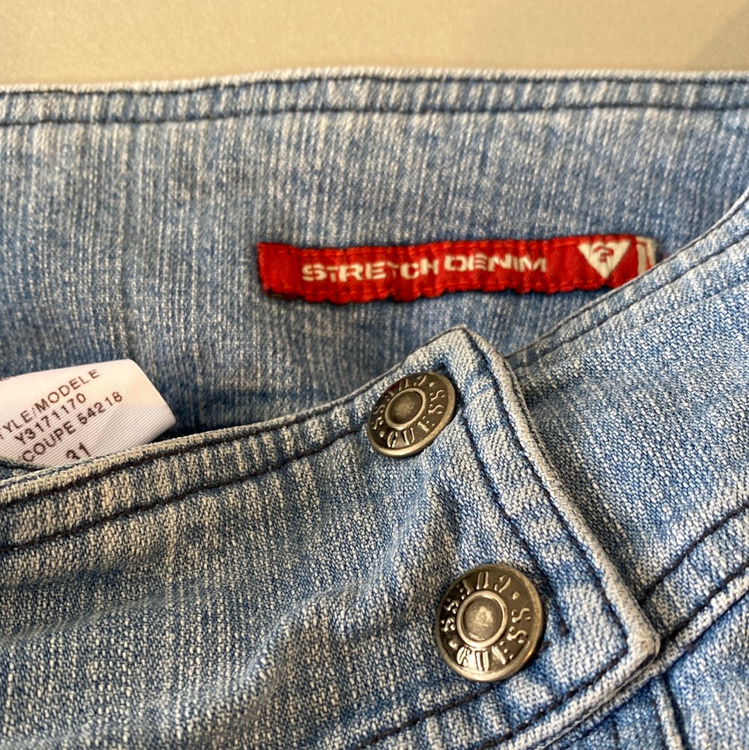 ♡ guess light blue wash jeans ♡