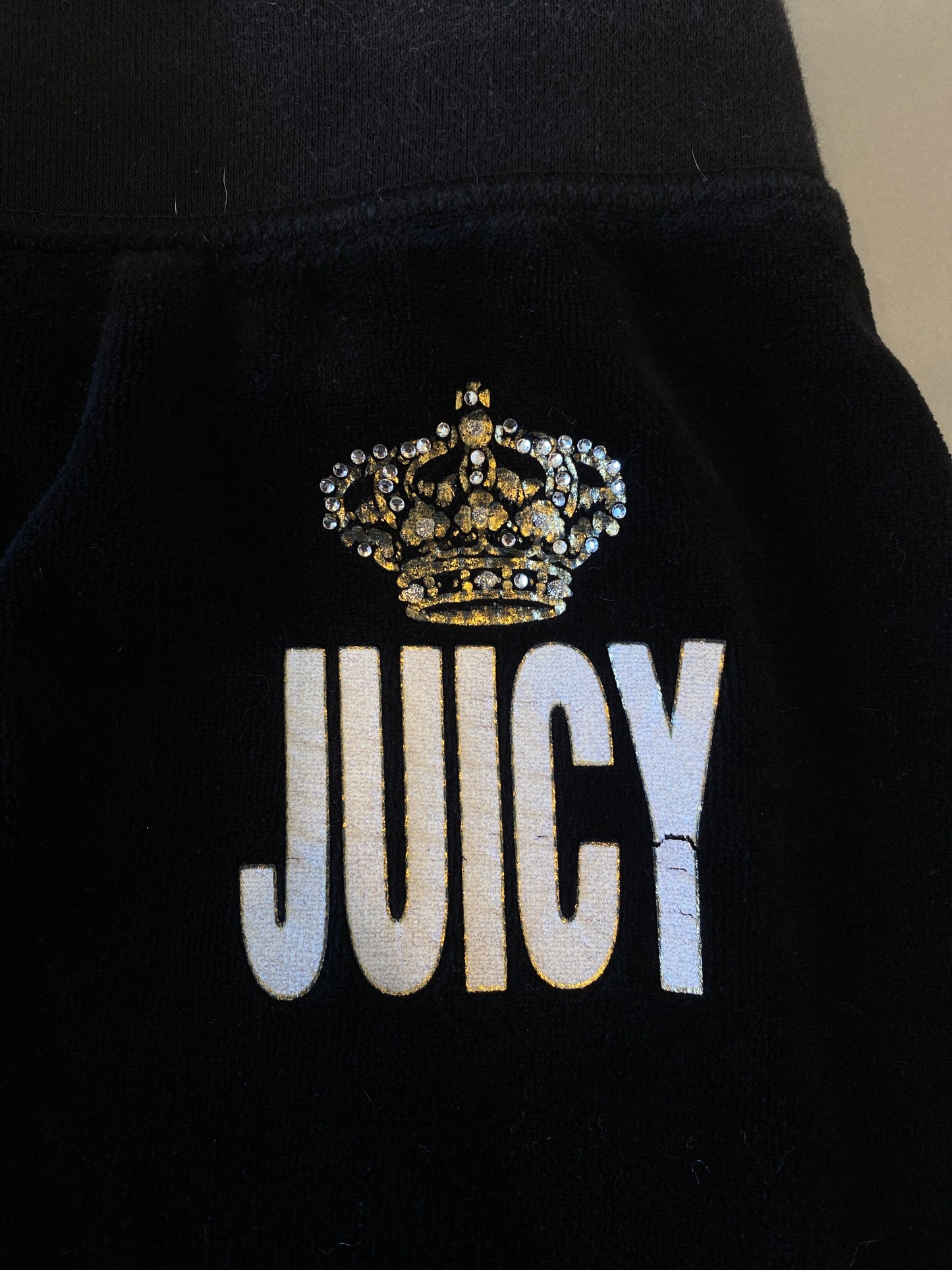 black juicy couture pants