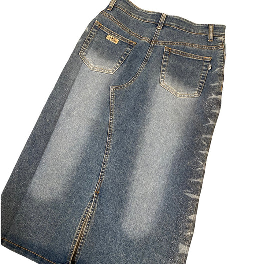 Stunning faceoff denim midi skirt